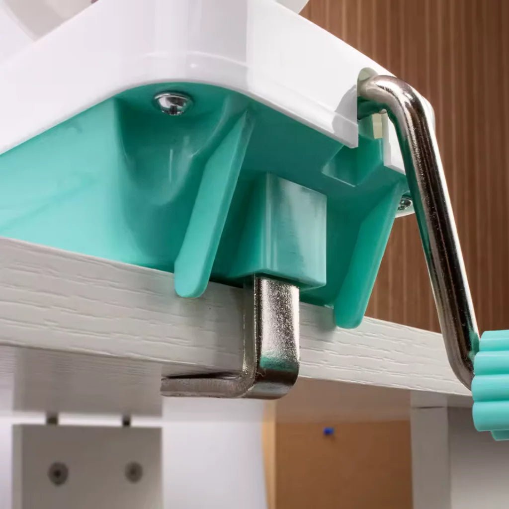 Yarn Ball Winder – Manual Yarn Winding Tool for Knitting & Crochet